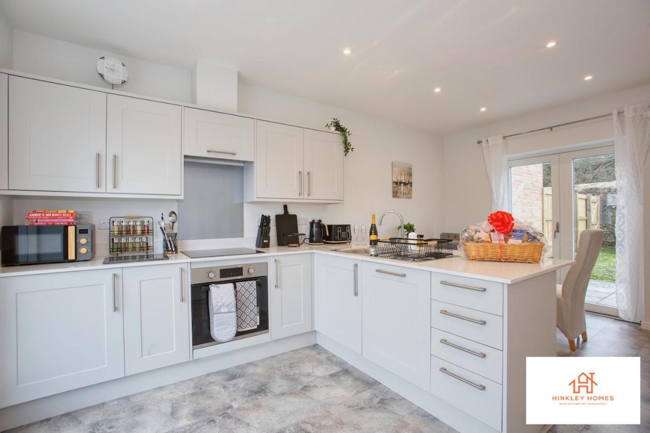 St Ives Bay - Immaculate Brand New 3Bed - Free Parking - Beach - Wifi Гейл Екстер'єр фото